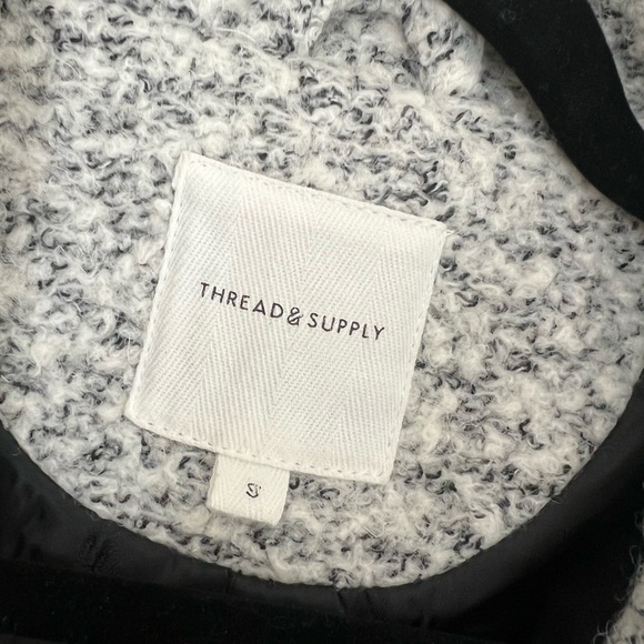 NWOT Thread & Supply Double Breasted Wool
Peacoat - Salt and Pepper - Picture 4 of 4